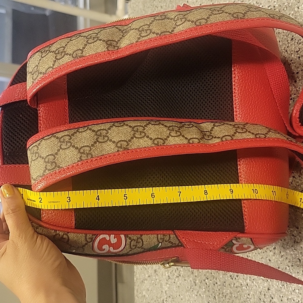 Gucci Red and Brown Apple Print Backpack - Picture 4 of 9